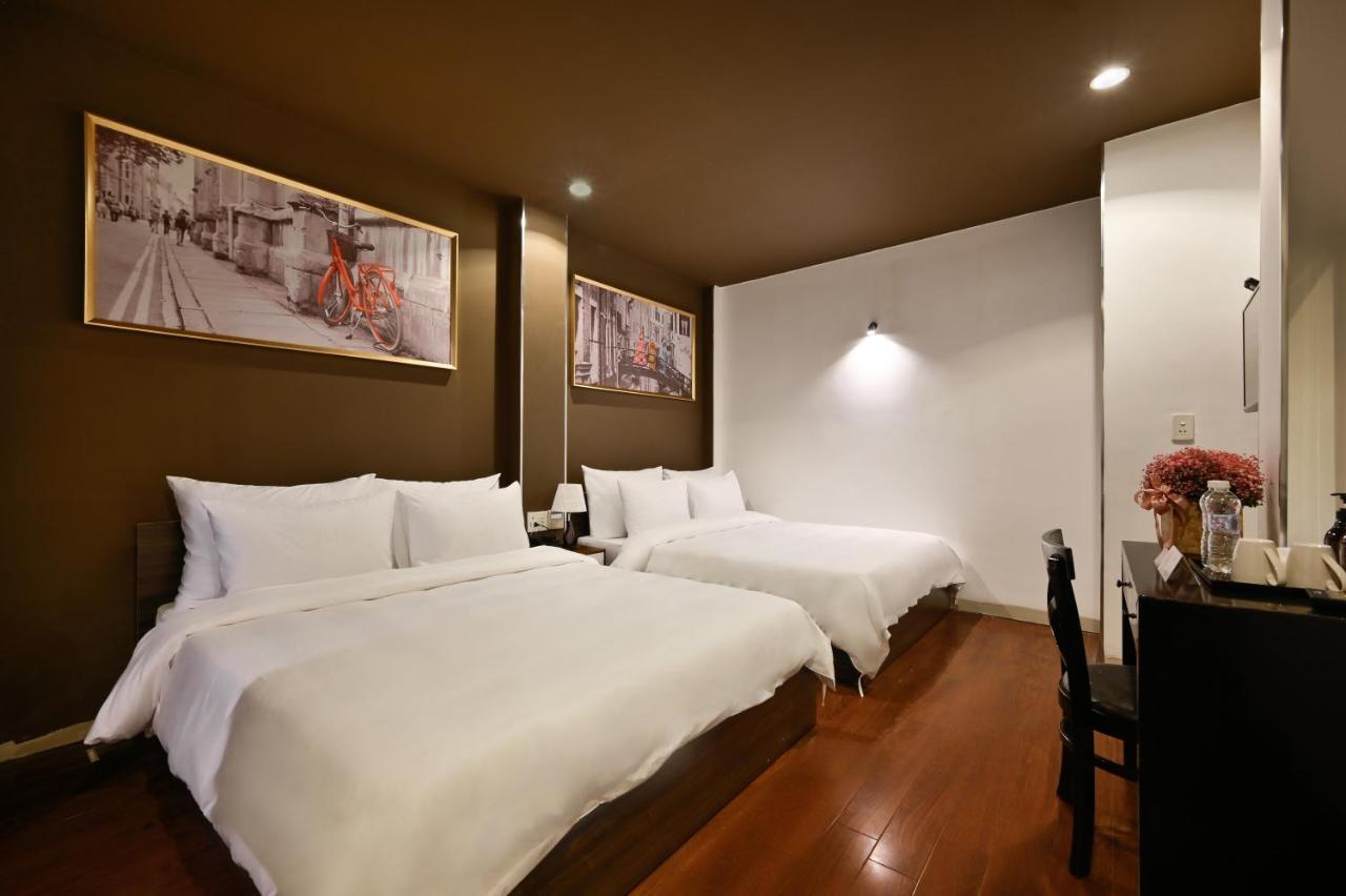The Noble Swan New World Khách sạn