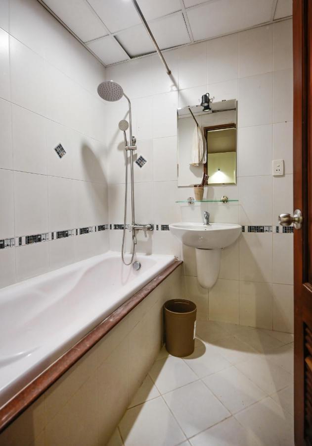 The Noble Swan New World 3* TP. Hồ Chí Minh